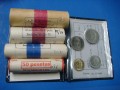 Todas las monedas del ao 1980/81 (4 cartuchos, 1 cartera y 1 juego de mdas), con calidad SC