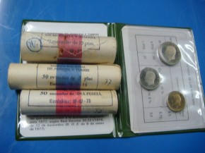 Todas las monedas del ao 1977 (3 cartuchos y 1 cartera), con calidad SC